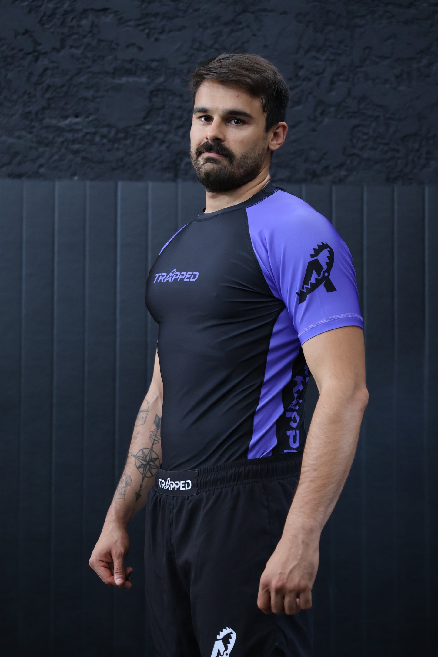 Rashguard RANKED manches courtes - VIOLET