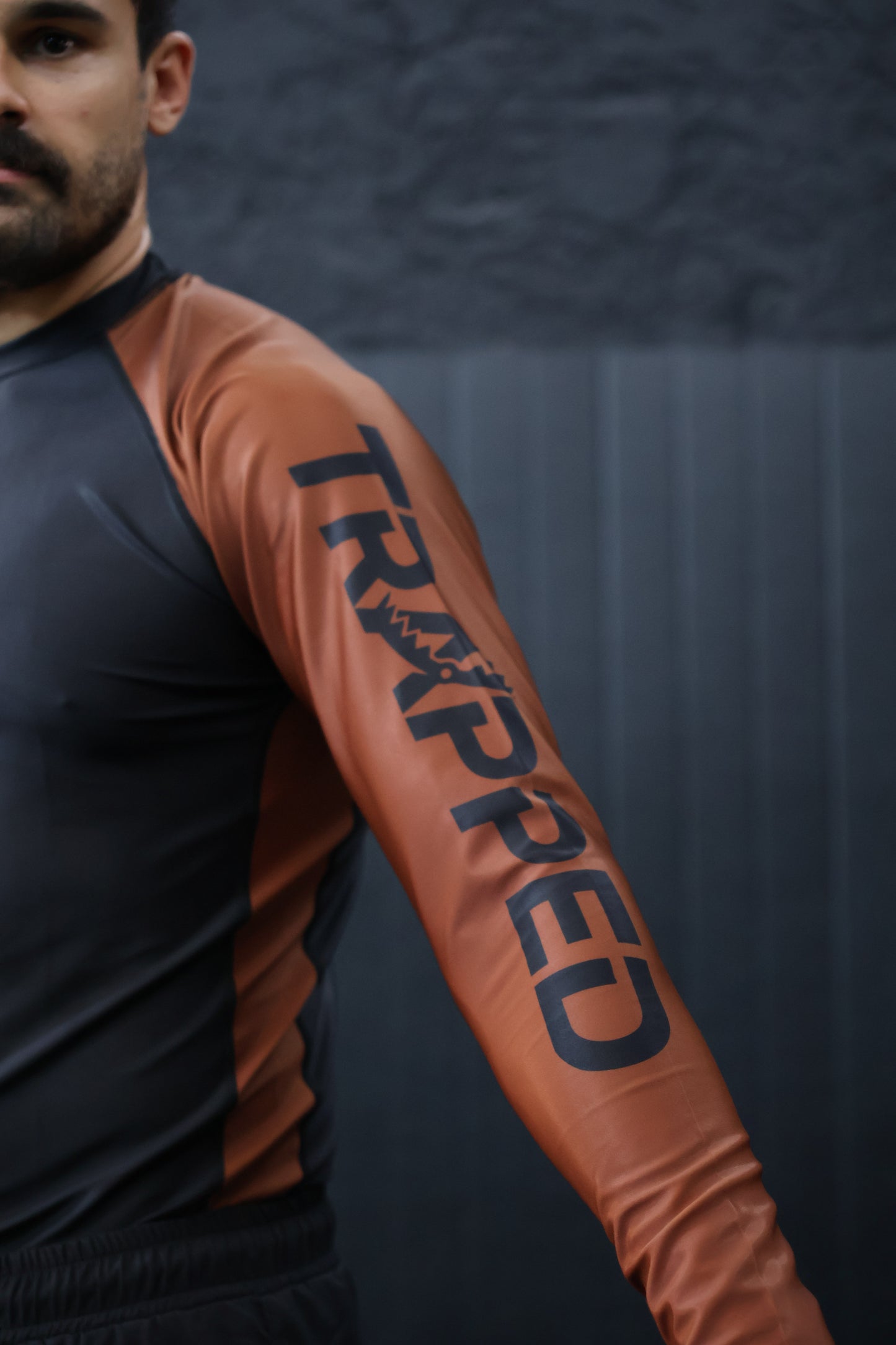 Rashguard RANKED manches longues - MARRON